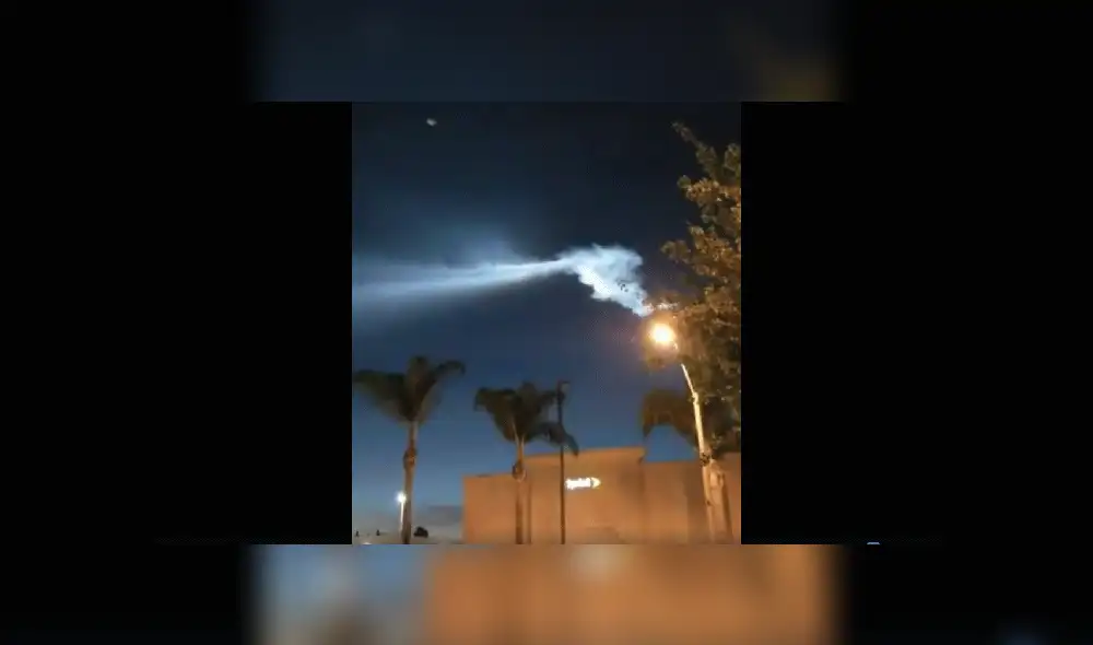 Vía Facebook: Dos ovnis salen volando tras explosión en cielo de México [VIDEO]