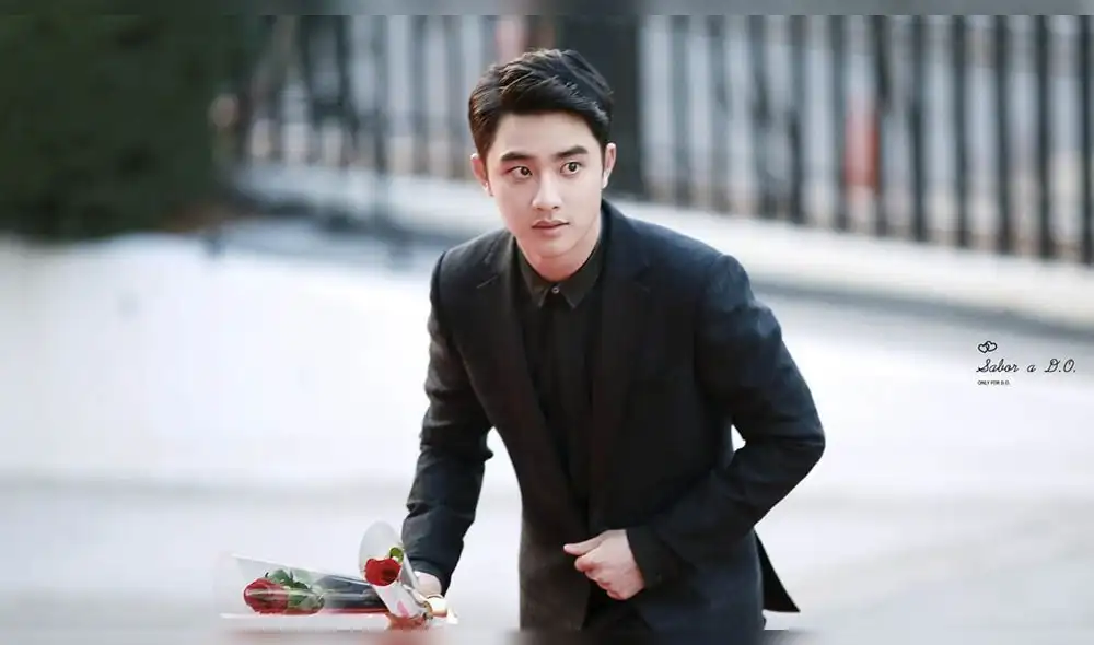 Kyungsoo tiene una brillante carrera como actor y cantante.
