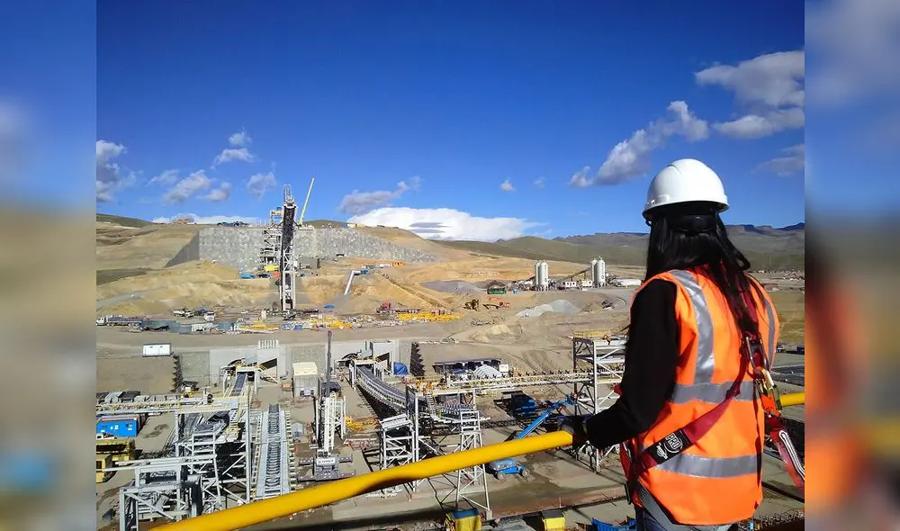 Mina Constancia (Difusión)