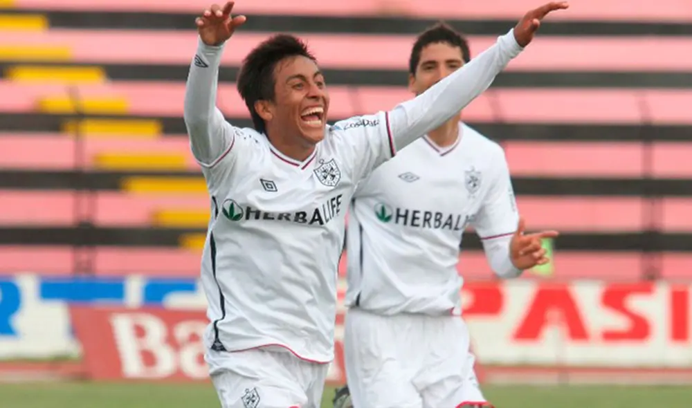 Christian Cueva empezó su carrera en la San Martín. Christian Cueva empezó su carrera en la San Martín.