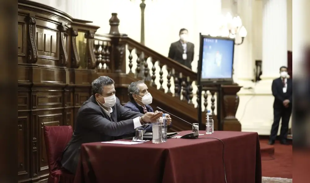 Manuel Merino, Ricardo Burga. Foto: Antonio Melgarejo. Manuel Merino, Ricardo Burga. Foto: Antonio Melgarejo.