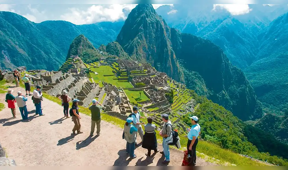 Descubren nuevos andenes en Plaza Sagrada de Machu Picchu