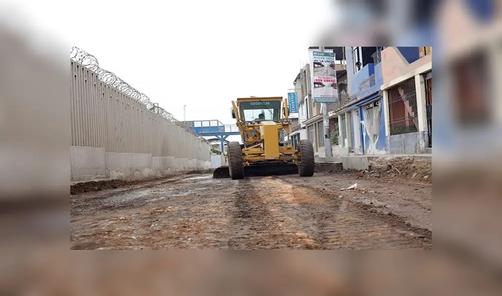 Avenida Unión en proceso de recuperación de pistas. Foto: Municipalidad de Villa María de Triunfo.