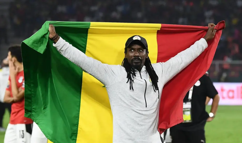 La final de la Copa Africana de Naciones tuvo una particularidad, reivindicar en el puesto a Aliou Cissé. Foto: Football Senegal Twitter