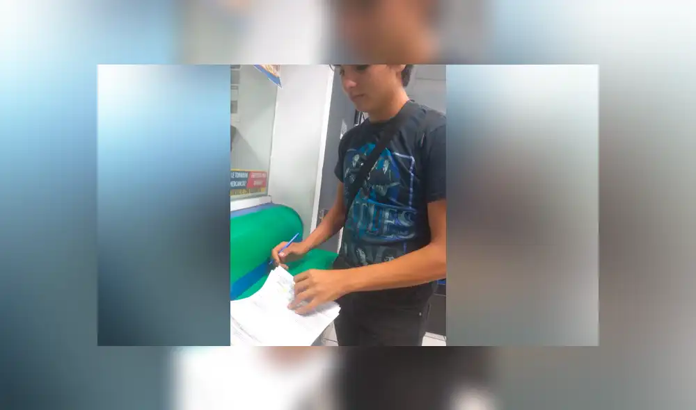 Facebook viral: futuro papá empeña su PlayStation 4 para comprar pañales y ropa de bebé [VIDEO]