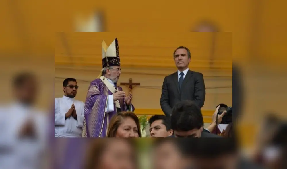 Arzobispo de Arequipa pide que retiren 'ideología de género' del currículo escolar y ministro Salvador Del Solar le responde así Arzobispo de Arequipa pide que retiren 'ideología de género' del currículo escolar y ministro Salvador Del Solar le responde así