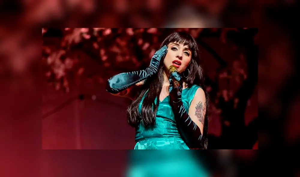 Mon Laferte no volverá a cantar con Plácido Domingo por sus denuncias de acoso sexual