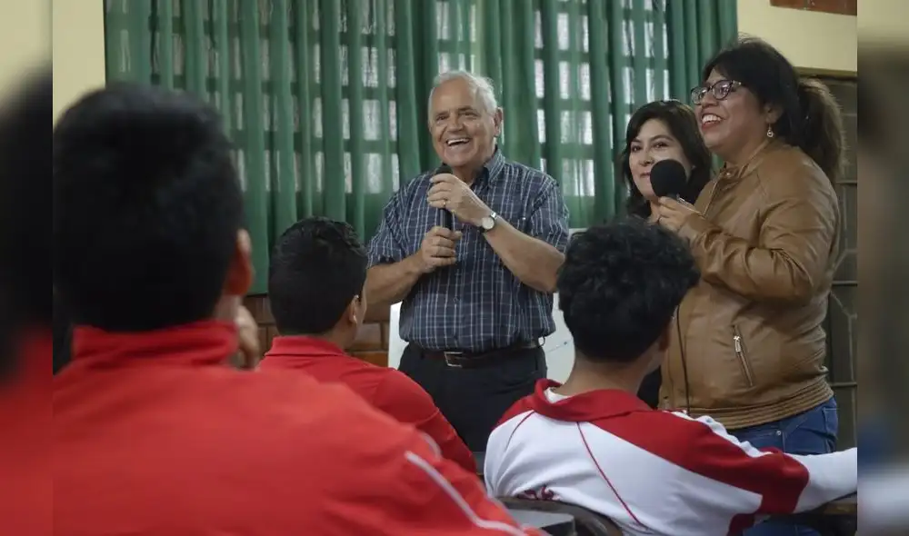 Maestros que dejan huellla