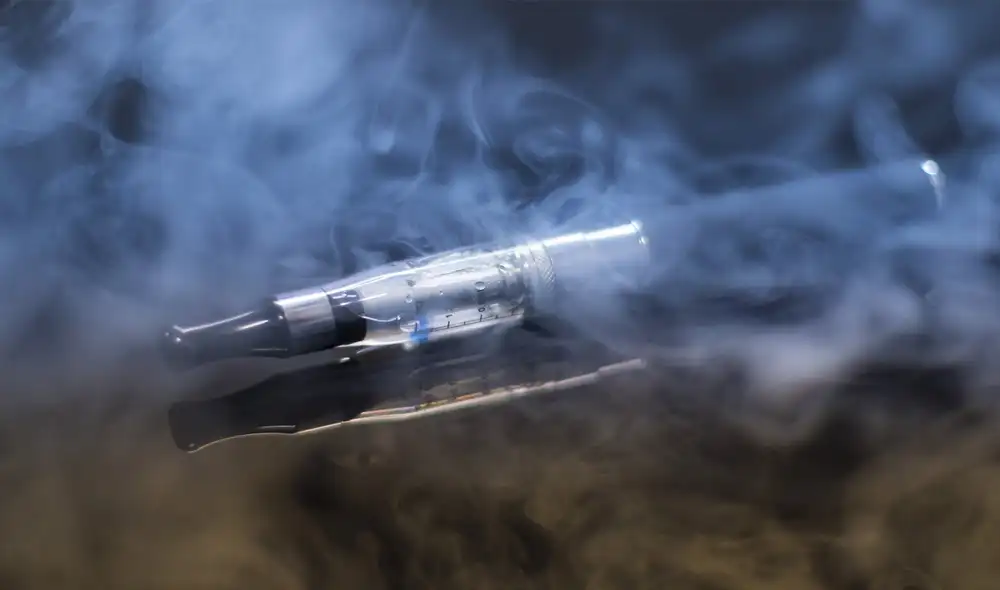 La inhalación del aerosol de los cigarros electrónicos también alteran genes de las células epiteliales | Foto: Difusión La inhalación del aerosol de los cigarros electrónicos también alteran genes de las células epiteliales | Foto: Difusión