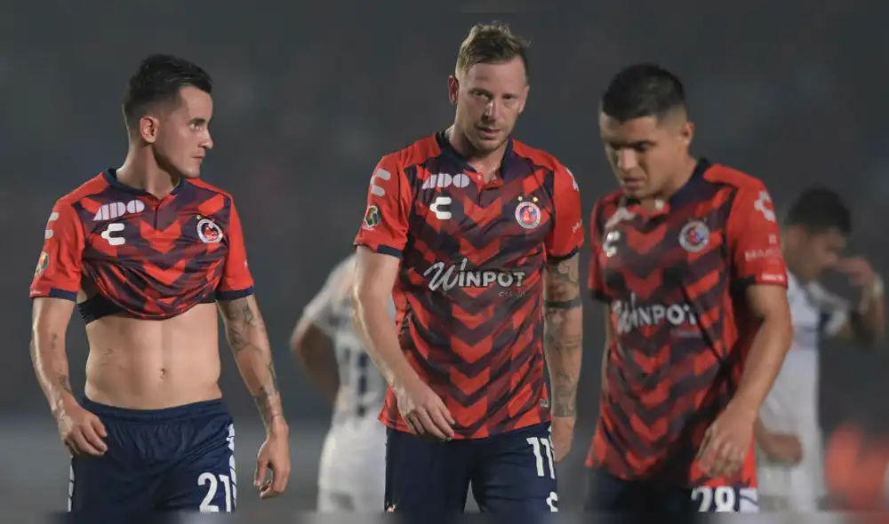 Liga MX: La curiosa forma en que los Tiburones de Veracruz podrían evitar el descenso Liga MX: La curiosa forma en que los Tiburones de Veracruz podrían evitar el descenso