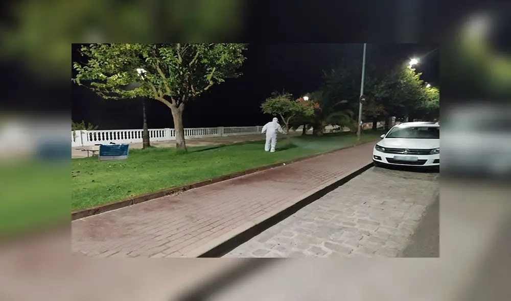 Labores de fumigación contra el mosquito del virus del Nilo. Foto: Europa Press Labores de fumigación contra el mosquito del virus del Nilo. Foto: Europa Press