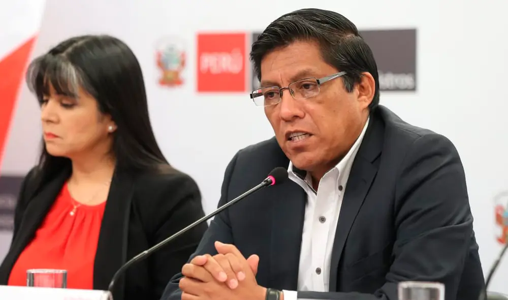 Vicente Zeballos resaltó que la respuesta contra el coronavirus es integral y no solo de salud. Foto: PCM.