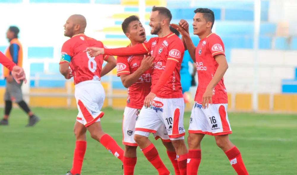 Cienciano está a un triunfo de volver a la Primera División del fútbol peruano. | GLR Cienciano está a un triunfo de volver a la Primera División del fútbol peruano. | GLR