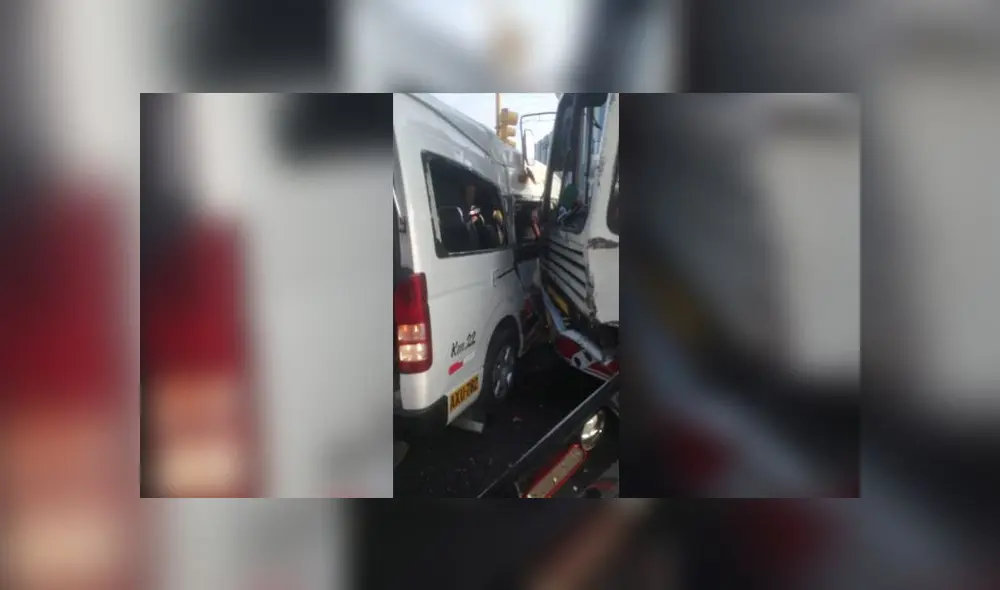 Según testigos, el causante del accidente fue el chofer del bus que se pasó la luz roja. (Foto: La República)