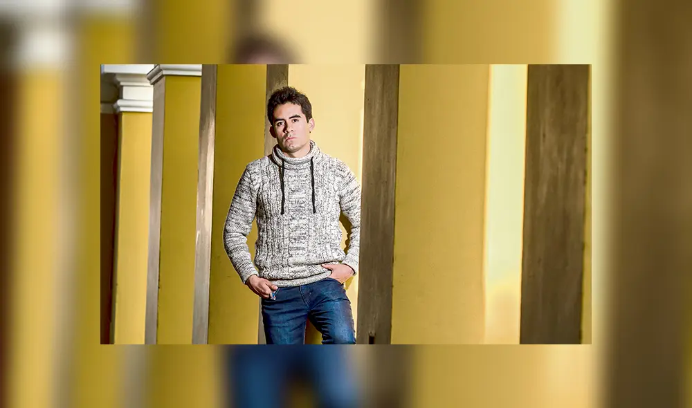 Gustavo Meza Vera, director de "Dios está llorando". Gustavo Meza Vera, director de "Dios está llorando".