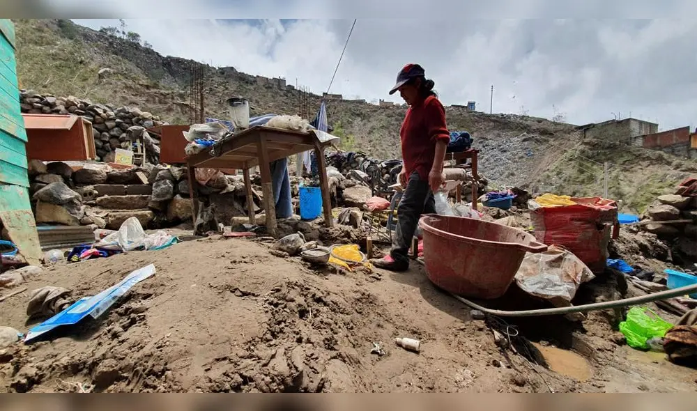 Arequipa fue azotada por una lluvia que duró más de cinco horas. Arequipa fue azotada por una lluvia que duró más de cinco horas.