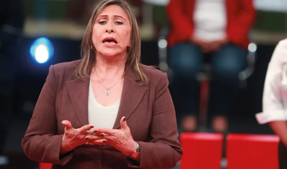 Para Solís, los candidatos al TC debieron manifestarse y no continuar el proceso hasta que se solucionen las cosas. Foto: La República Para Solís, los candidatos al TC debieron manifestarse y no continuar el proceso hasta que se solucionen las cosas. Foto: La República