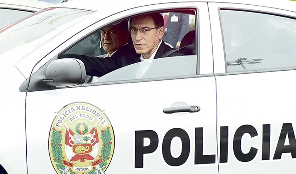 Conductor. El presidente Vizcarra participó de la entrega de 130 patrulleros nuevos para la seguridad de Lima y el Callao. Conductor. El presidente Vizcarra participó de la entrega de 130 patrulleros nuevos para la seguridad de Lima y el Callao.