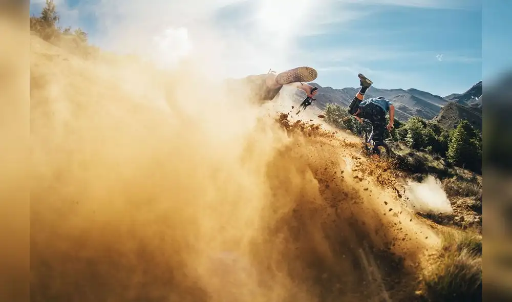 Category: Energy Photographer: Jay French Athletes: Billy Meaclem & Sam Minnell Location: Canterbury, New Zealand // Red Bull Illume 2019 // AP-2289BNBB91W11 // Usage for editorial use only // 