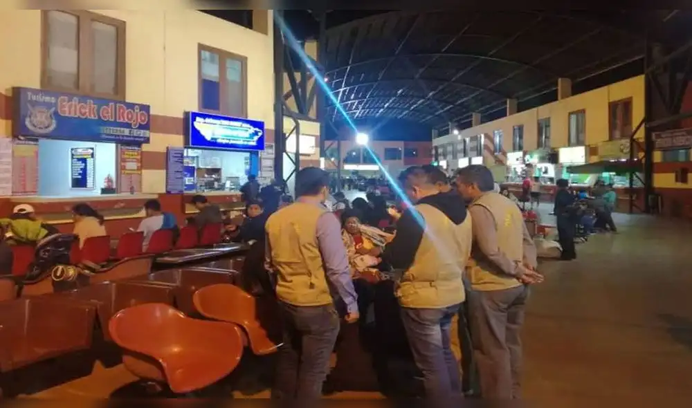 Intensifican operativos de control en terminal terrestre de Chimbote ante llegada de venezolanos