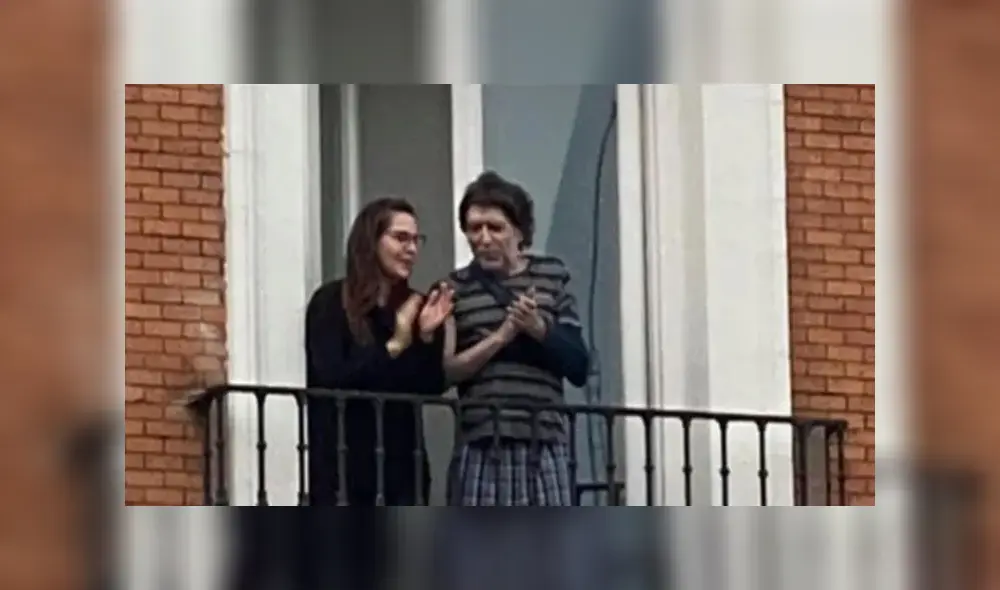 Joaquín Sabina aplaude a los profesionales de la salud. Joaquín Sabina aplaude a los profesionales de la salud.