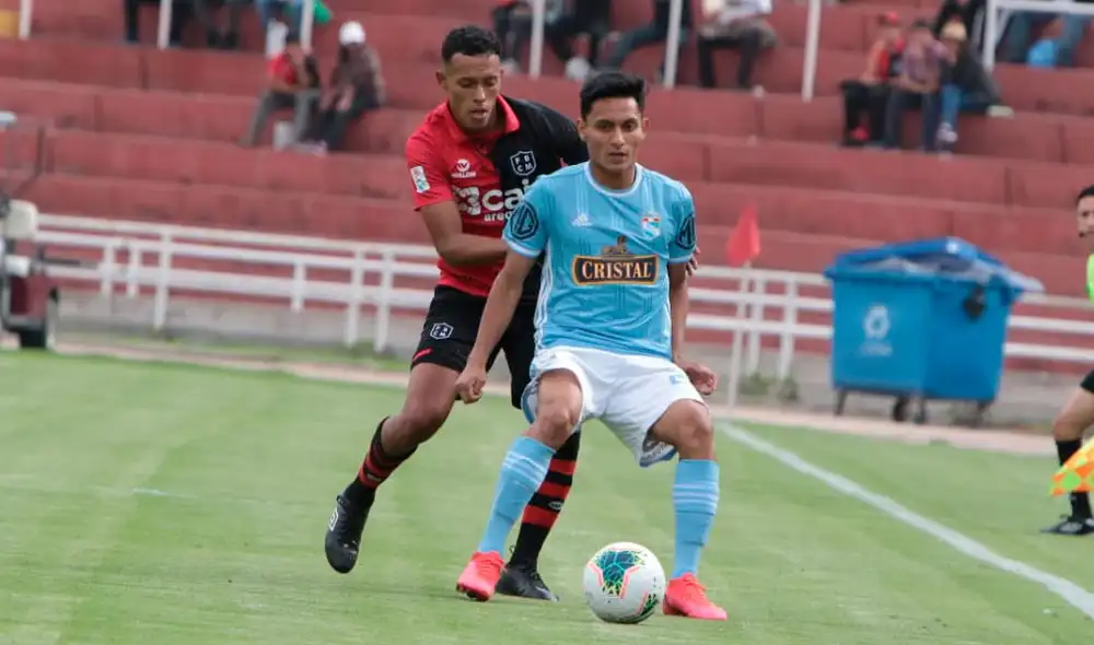 Sporting Cristal cayó derrotado por 1-0 ante Melgar por la fecha 3 del Torneo Apertura. Foto: Liga 1 Movistar Sporting Cristal cayó derrotado por 1-0 ante Melgar por la fecha 3 del Torneo Apertura. Foto: Liga 1 Movistar