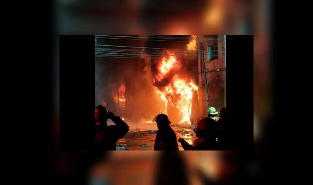 La Tragedia es también Ideológica La Tragedia es también Ideológica