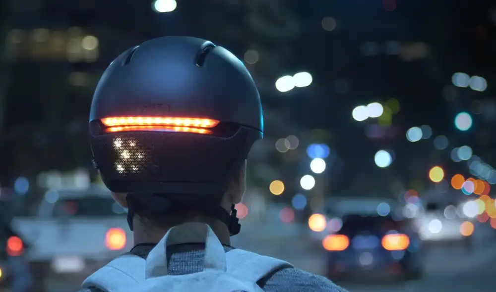 Faro, el nuevo casco para ciclistas urbanos. Foto: UNIT 1