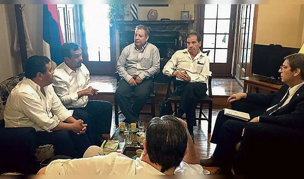 Frente Amplio y Apra mueven sus fichas en Uruguay