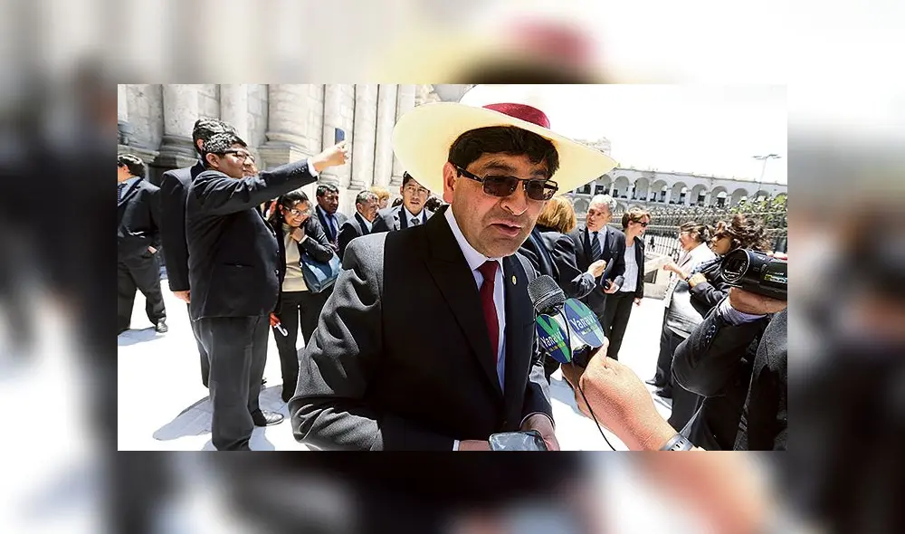 Rohel Sanchez, rector UNSA.