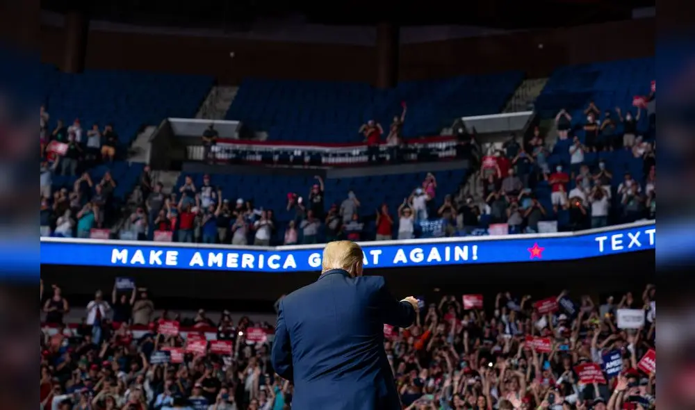 Hace una semana, Trump había precisado que el registro de asistencia había superado el millón de inscripciones. (Foto: Evan Vucci/AP)