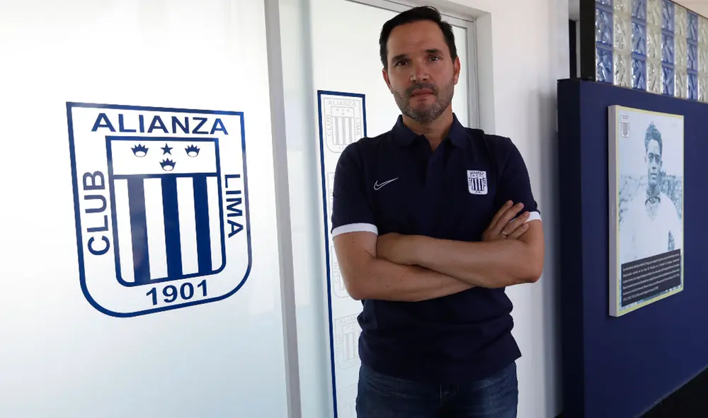 Alianza Lima anunció la salida de Víctor Hugo Marulanda, quien fue el director deportivo del club. Foto: La República