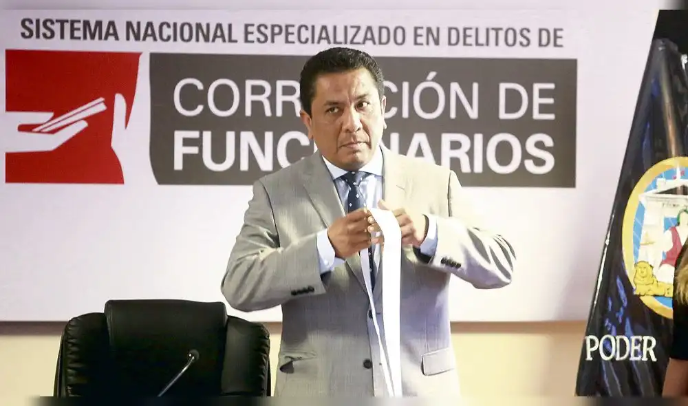 Alan se queda 18 meses; fiscal dice que ahora sí será investigado