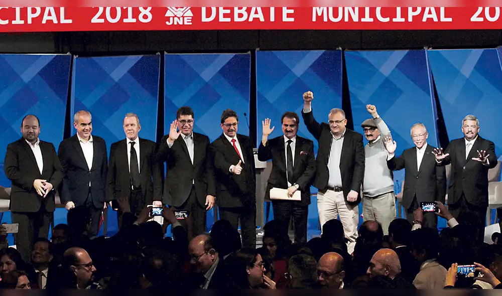 Segundo grupo de 10 candidatos a alcaldía de Lima confrontaron sus propuestas Segundo grupo de 10 candidatos a alcaldía de Lima confrontaron sus propuestas