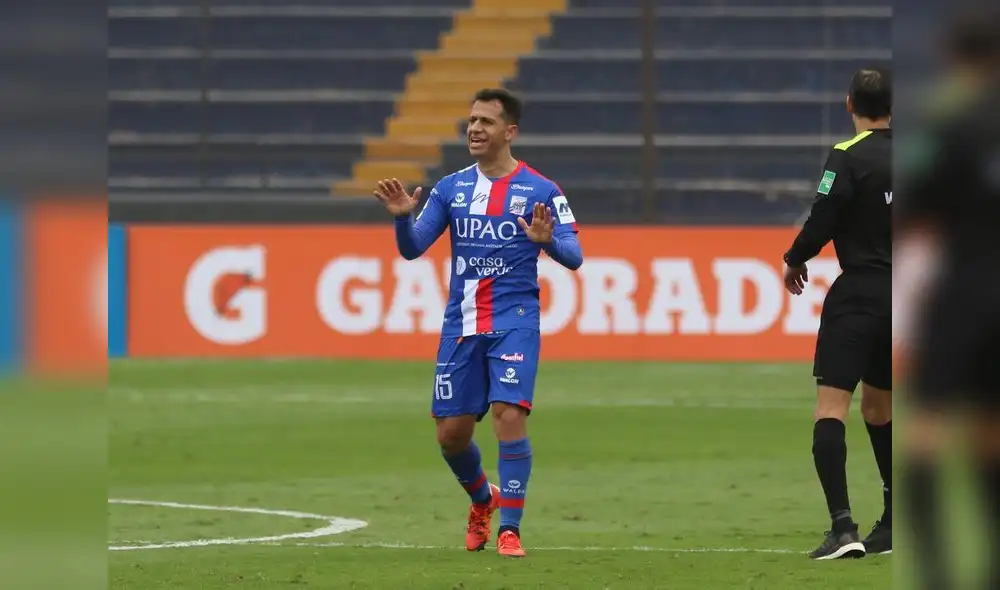 Guastavino destacó en el partido. Foto: FPF
