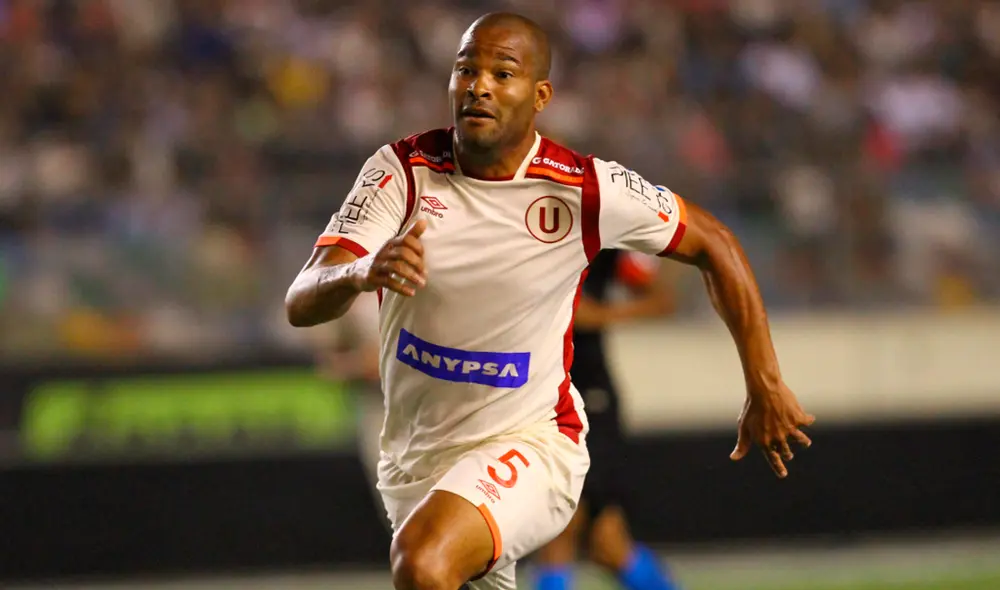 Alberto Rodríguez se convertirá en jugador de Alianza Lima tras no haber jugado ningún minuto con Universitario en el 2019 | Foto: GLR