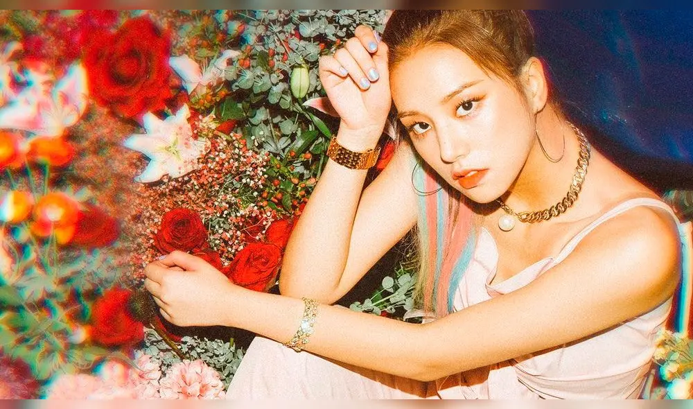 SolBin es vocalista, bailarina, rapera y maknae del grupo K-pop, LABOUM. SolBin es vocalista, bailarina, rapera y maknae del grupo K-pop, LABOUM.