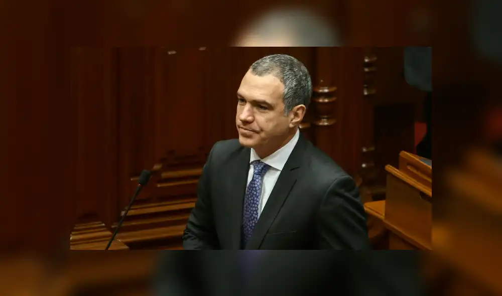 Fujimoristas presentan moción para citar a Salvador del Solar al Congreso