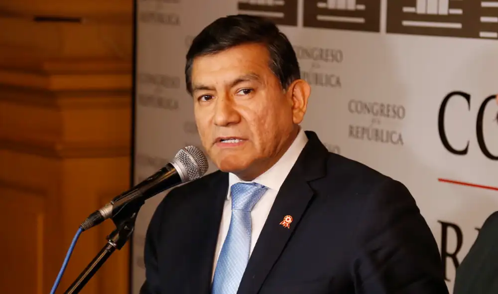 Carlos Moran Soto, ministro del Interior, respalda el proyecto del adelanto de elecciones generales. Foto: Mauricio Malca/La República. Carlos Moran Soto, ministro del Interior, respalda el proyecto del adelanto de elecciones generales. Foto: Mauricio Malca/La República.