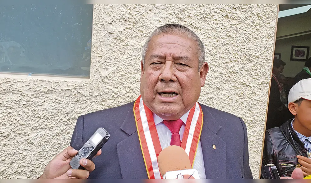 Apoyo. Angelmiro Montoya pide más recursos para universidades. Apoyo. Angelmiro Montoya pide más recursos para universidades.