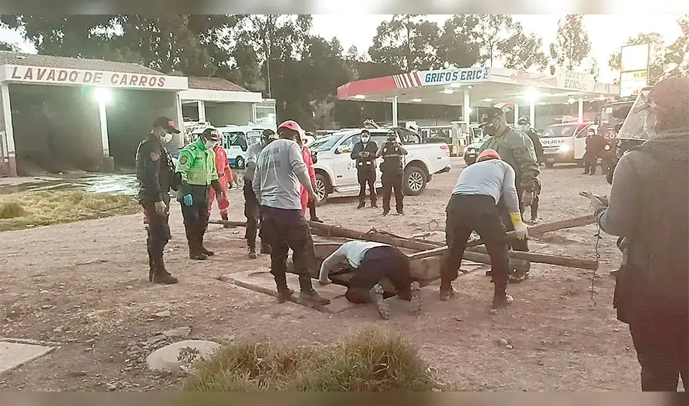 rescate. Policia y bomberos rescataron cuerpo de menor. rescate. Policia y bomberos rescataron cuerpo de menor.