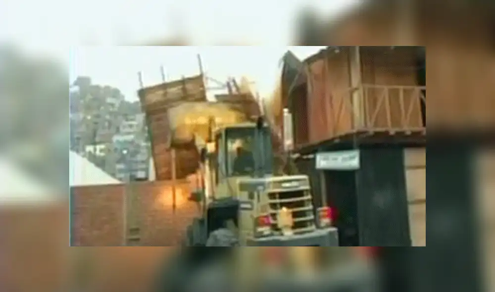 La Victoria: demuelen construcción ilegal cerca al cerro San Cosme 