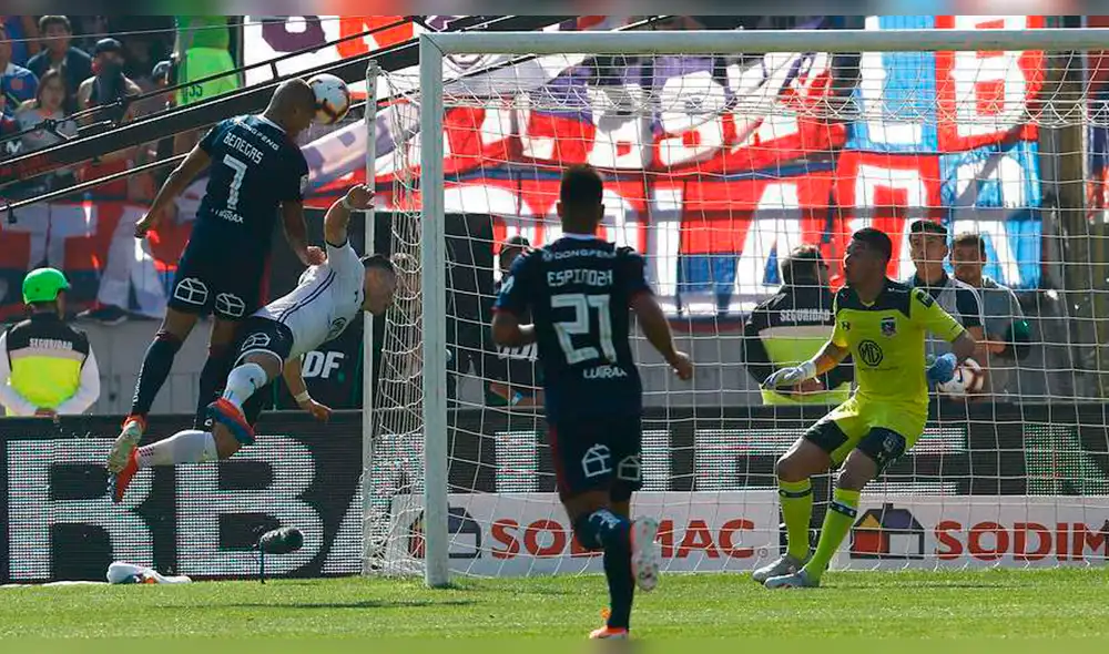 U. de Chile vs. Colo Colo: cabezazo letal de Leandro Benegas para el 1-0 [VIDEO]