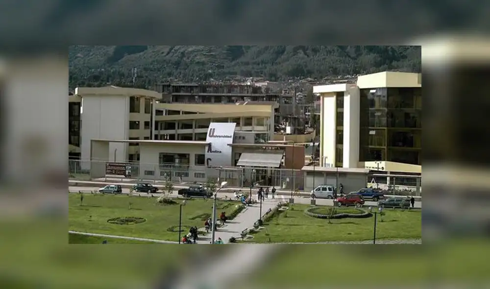 Hace algunas semanas, Universidad Andina del Cusco, fue cuestionada por alumnos y padres de familia.