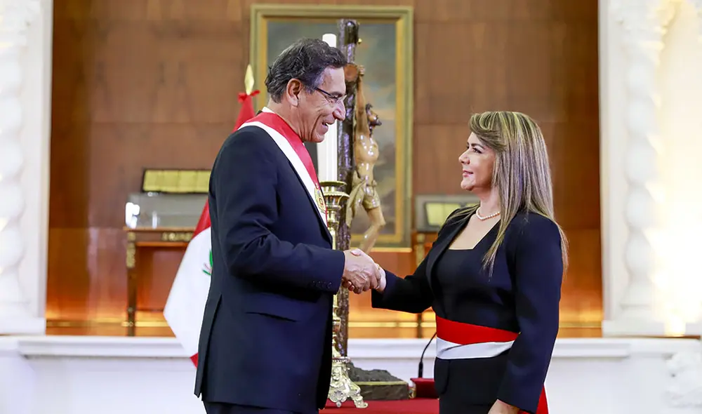 María Hinostroza_ministra de salud María Hinostroza_ministra de salud