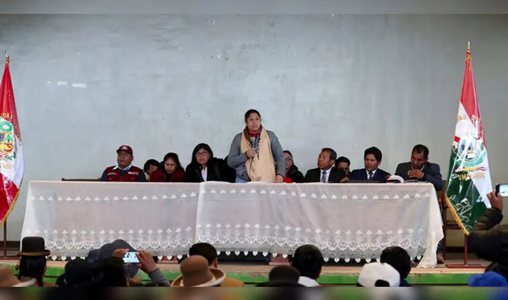 Ministra del Ambiente se reunió con pobladores de distritos de Melgar.