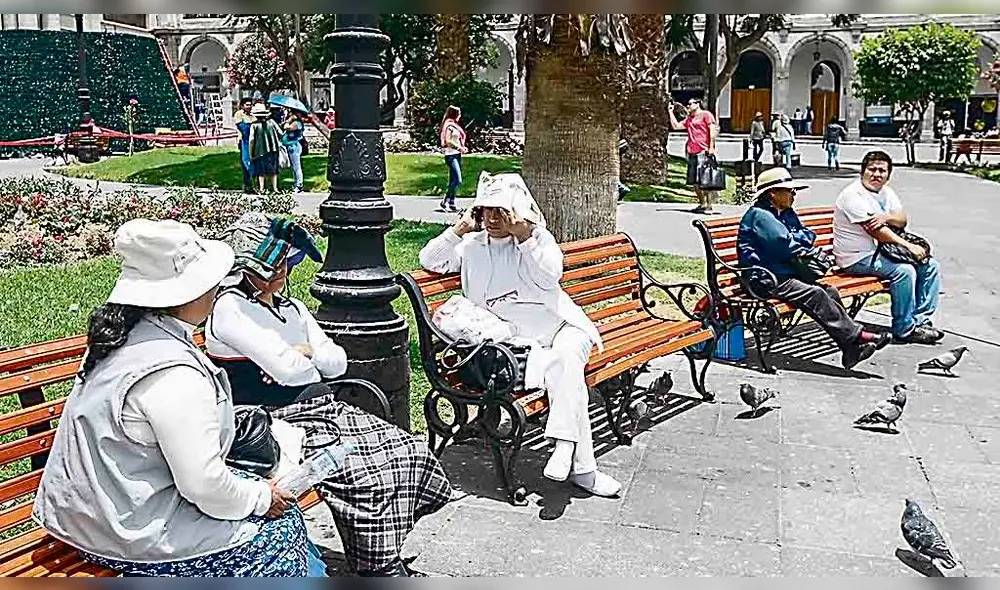 CALOR EN AREQUIPA ALCANZA LOS 26 GRADOS Y LA RADIACION SOLAR A 15 CALOR EN AREQUIPA ALCANZA LOS 26 GRADOS Y LA RADIACION SOLAR A 15