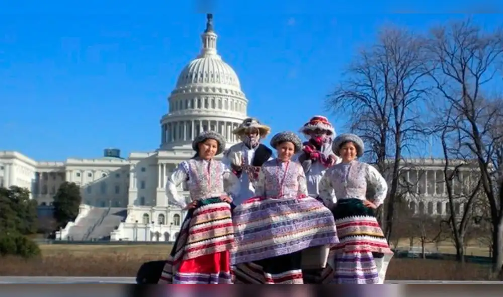 Residentes de Arequipa en Estados Unidos bailaron wititi en pasacalle latino. Residentes de Arequipa en Estados Unidos bailaron wititi en pasacalle latino.