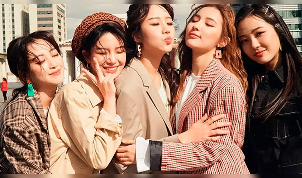 ELRIS debutó el 1 de junio de 2017 con su primer mini álbum  We, first.