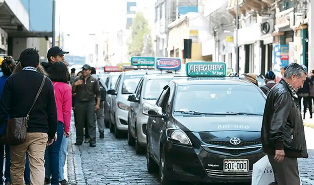 Taxistas harán agasajo por Navidad el jueves 18 de diciembre. Taxistas harán agasajo por Navidad el jueves 18 de diciembre.